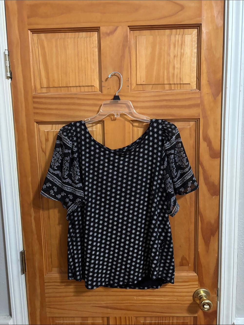 Lucky Brand Black and White Paisley Print Short-Sleeve Top